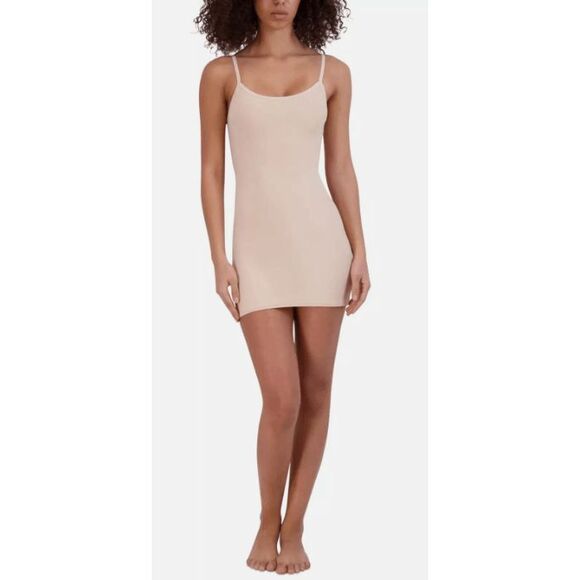 Steve Madden NWT size S Stretch Micro Slip Rose Dust - Picture 1 of 6